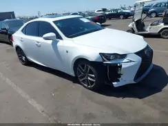 LEXUS IS