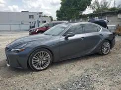 LEXUS IS