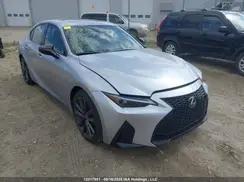 LEXUS IS