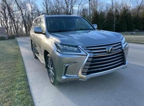 LEXUS LX