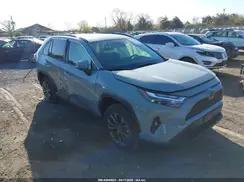TOYOTA RAV 4