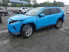TOYOTA RAV 4