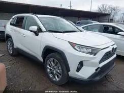 TOYOTA RAV 4