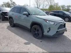 TOYOTA RAV 4