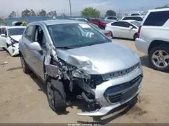 CHEVROLET TRAX