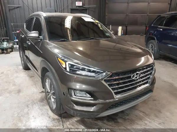 HYUNDAI TUCSON