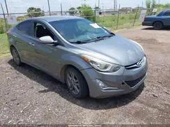HYUNDAI ELANTRA