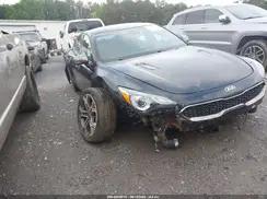 KIA STINGER
