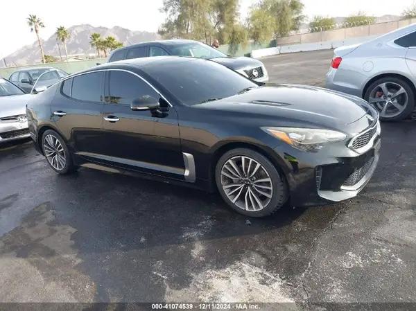 KIA STINGER