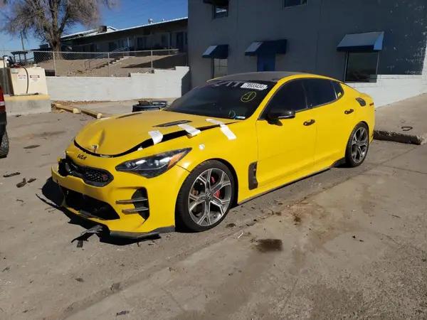 KIA STINGER