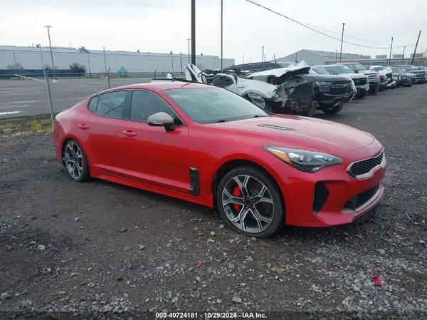 KIA STINGER