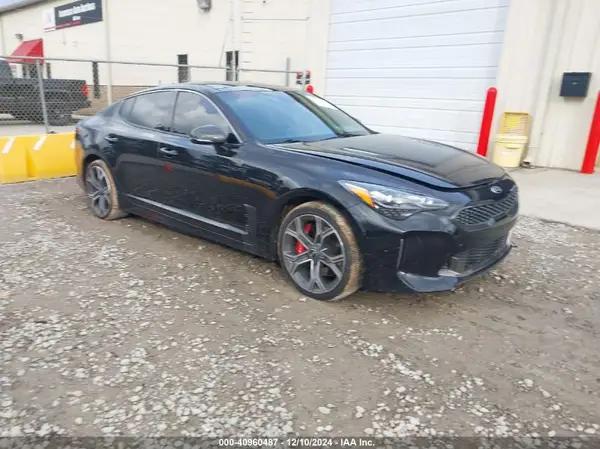 KIA STINGER