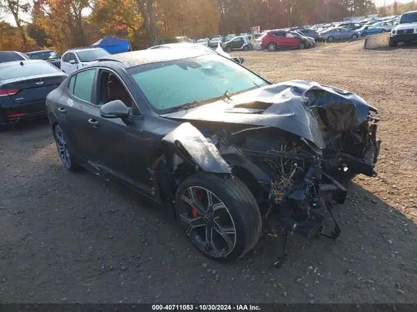 KIA STINGER