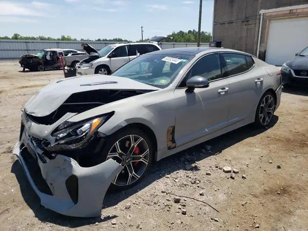 KIA STINGER
