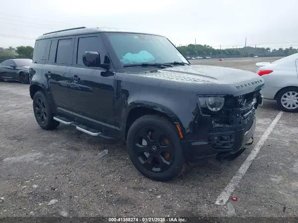 LAND ROVER DEFENDER