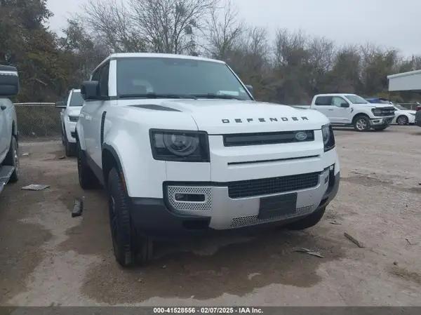 LAND ROVER DEFENDER
