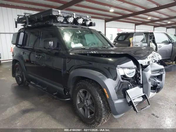 LAND ROVER DEFENDER