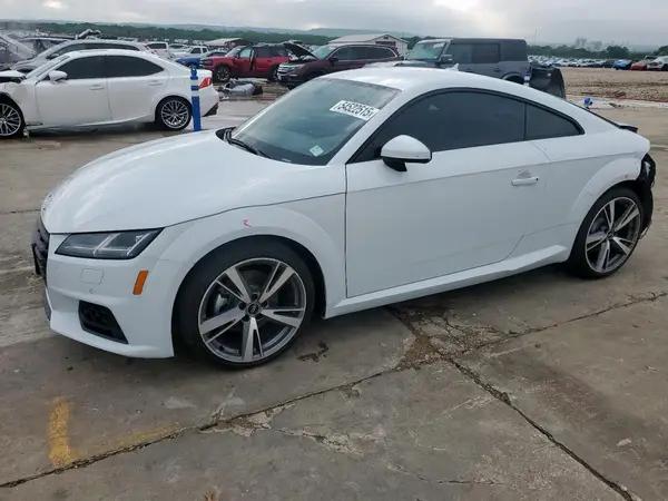 AUDI TT