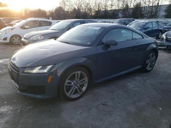 AUDI TT