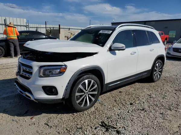 MERCEDES-BENZ GLB