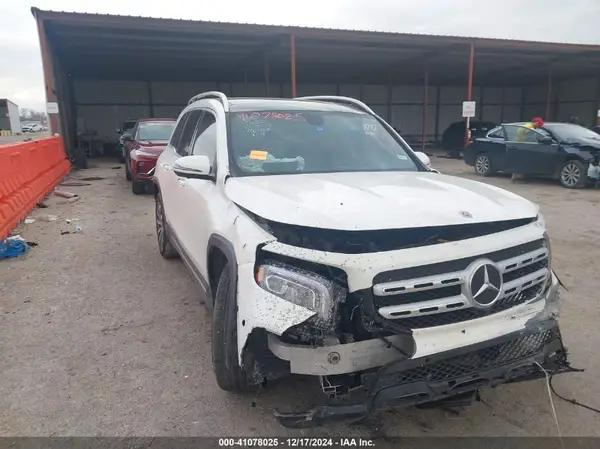 MERCEDES-BENZ GLB