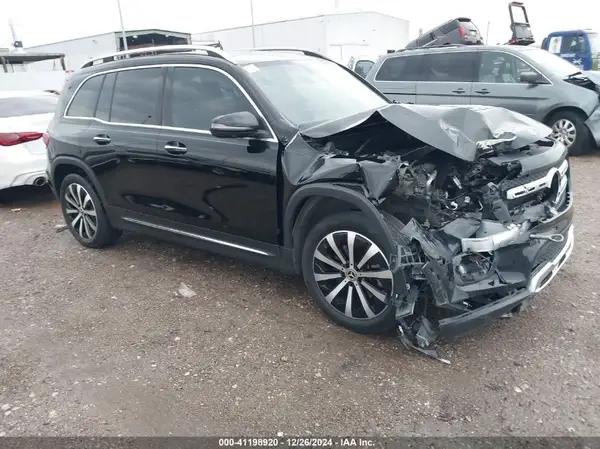 MERCEDES-BENZ GLB