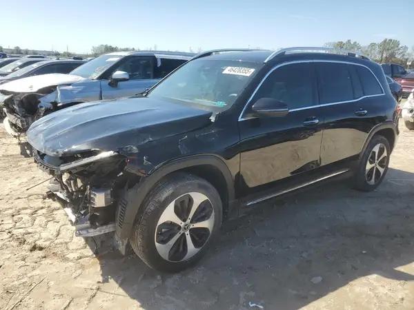 MERCEDES-BENZ GLB