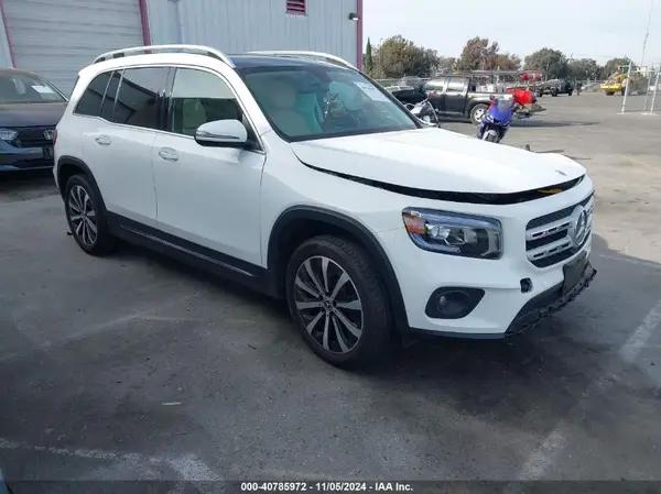 MERCEDES-BENZ GLB