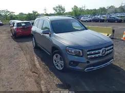 MERCEDES-BENZ GLB