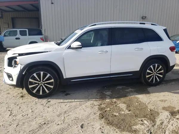MERCEDES-BENZ GLB