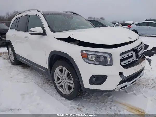MERCEDES-BENZ GLB