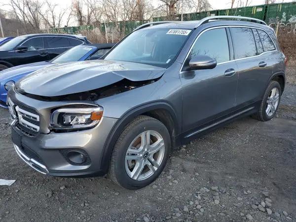 MERCEDES-BENZ GLB