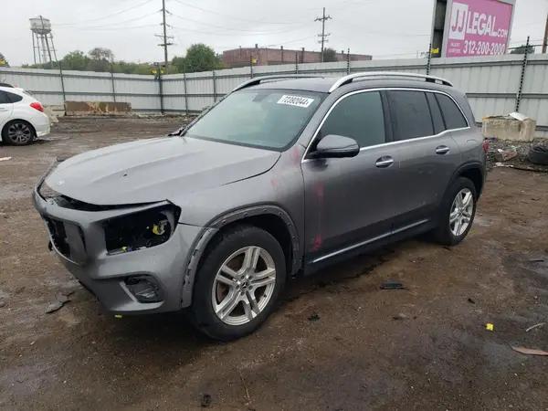 MERCEDES-BENZ GLB