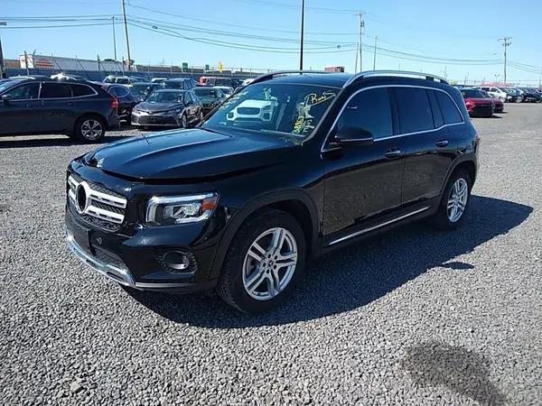 MERCEDES-BENZ GLB