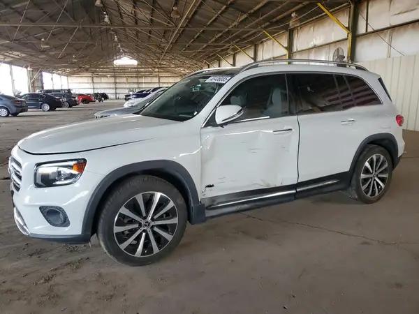 MERCEDES-BENZ GLB