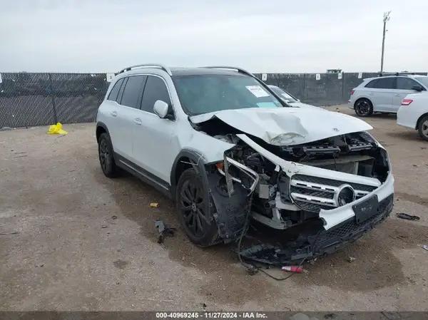 MERCEDES-BENZ GLB