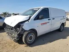 MERCEDES-BENZ METRIS