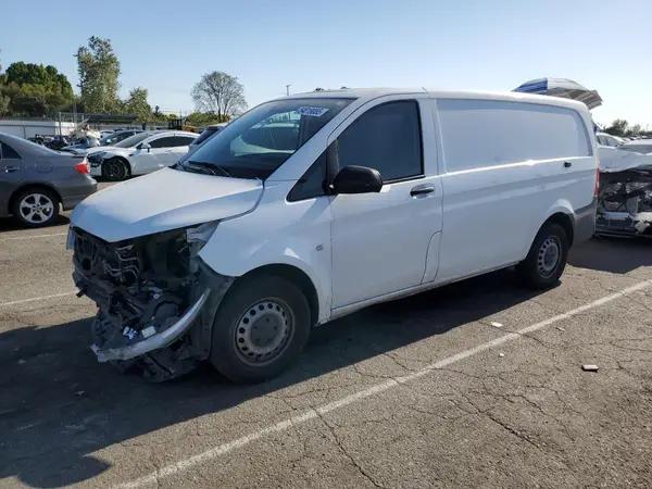 MERCEDES-BENZ METRIS
