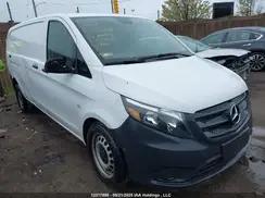MERCEDES-BENZ METRIS