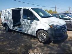 MERCEDES-BENZ METRIS