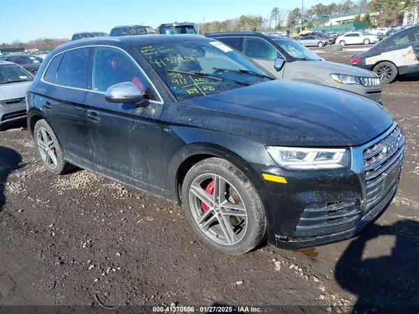 AUDI SQ5