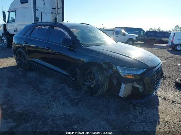 AUDI SQ8