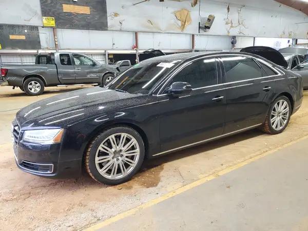 AUDI A8