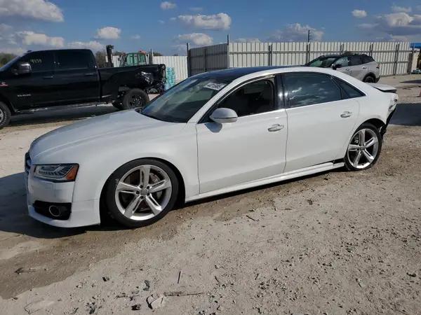 AUDI A8
