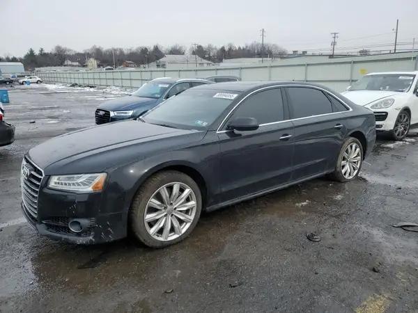 AUDI A8