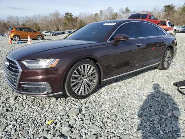 AUDI A8