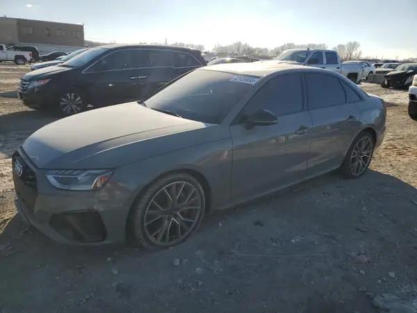 AUDI RS4
