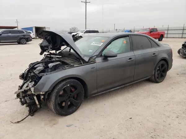 AUDI RS4