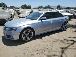 AUDI RS4