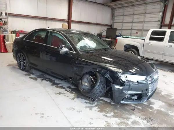 AUDI S4